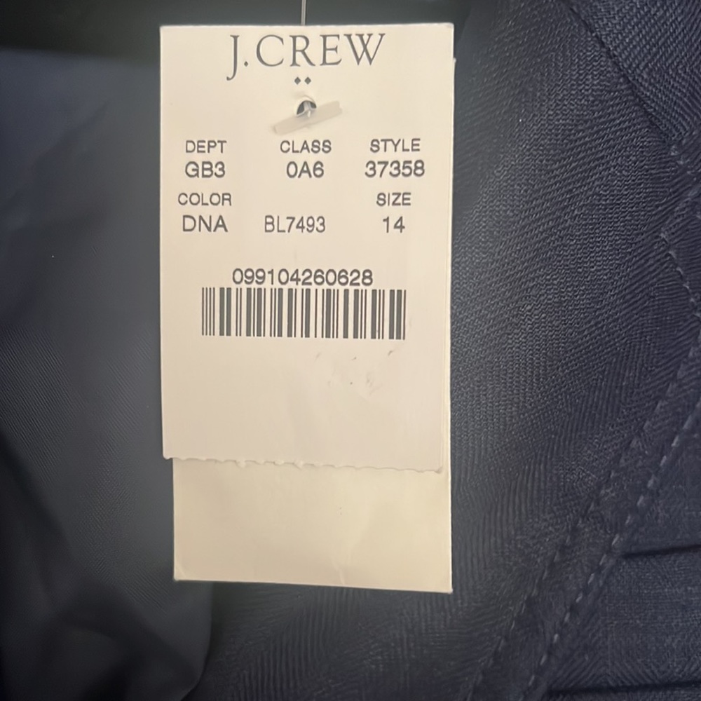 NWT jcrew blazer. - Picture 2 of 3